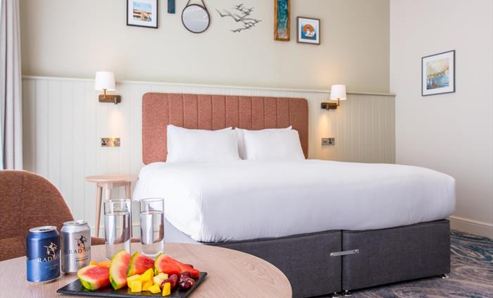 Deluxe Double Bedroom